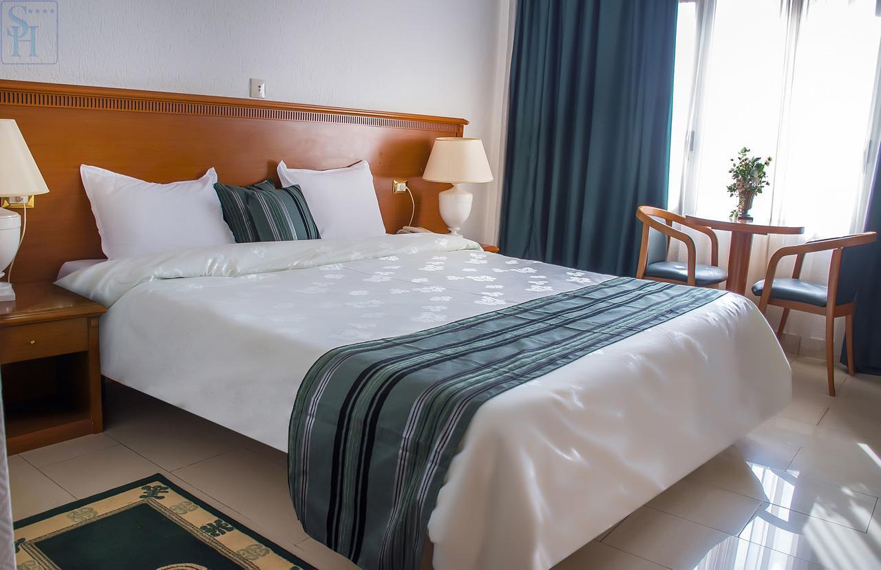 Hotel Splendid Wagadugu Zewnętrze zdjęcie